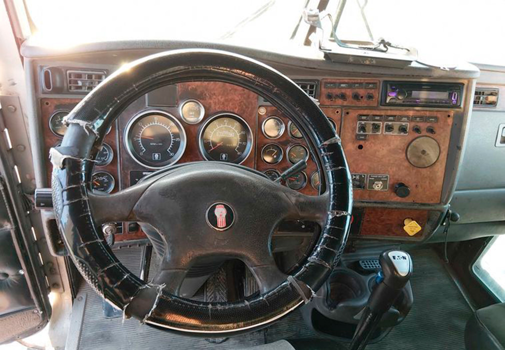 2006 Kenworth T800 Dump Truck