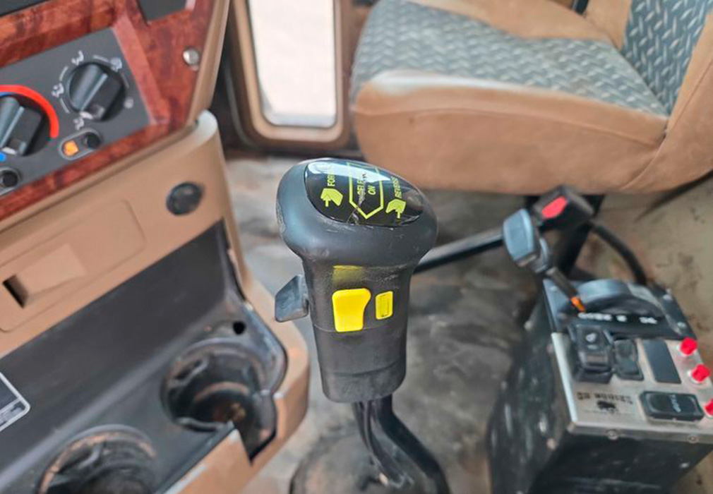 2009 Mack Granite Dump Truck