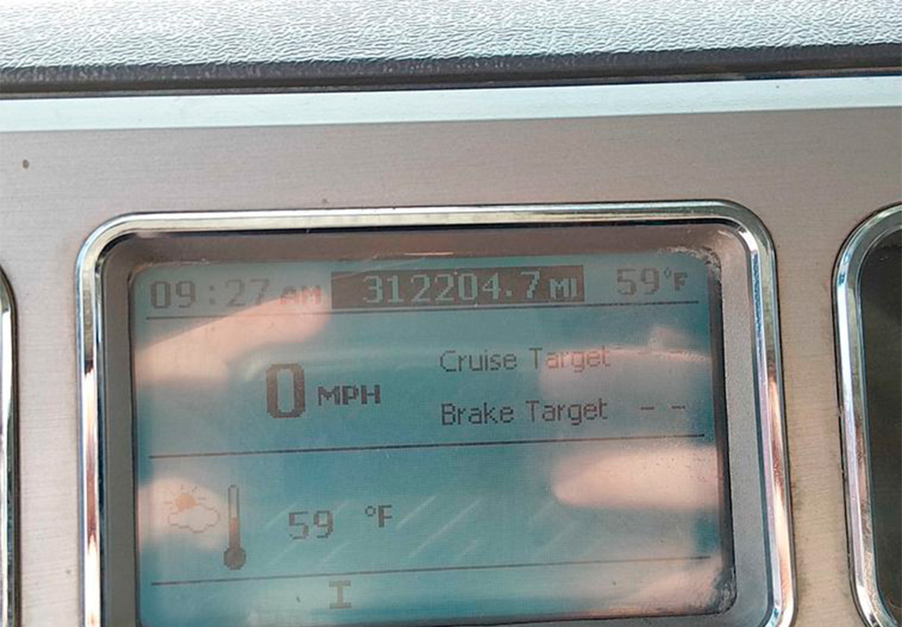 2014 Mack GU713 Dump Truck