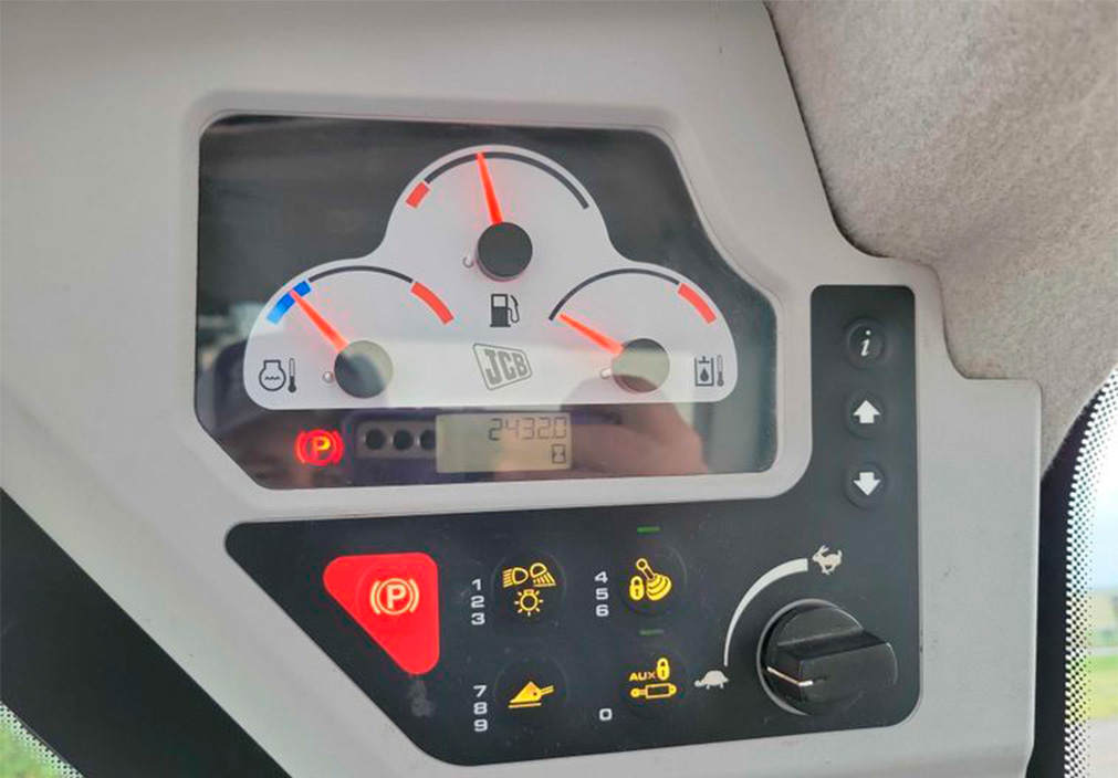 2020 JCB 3TS-8T Teleskid