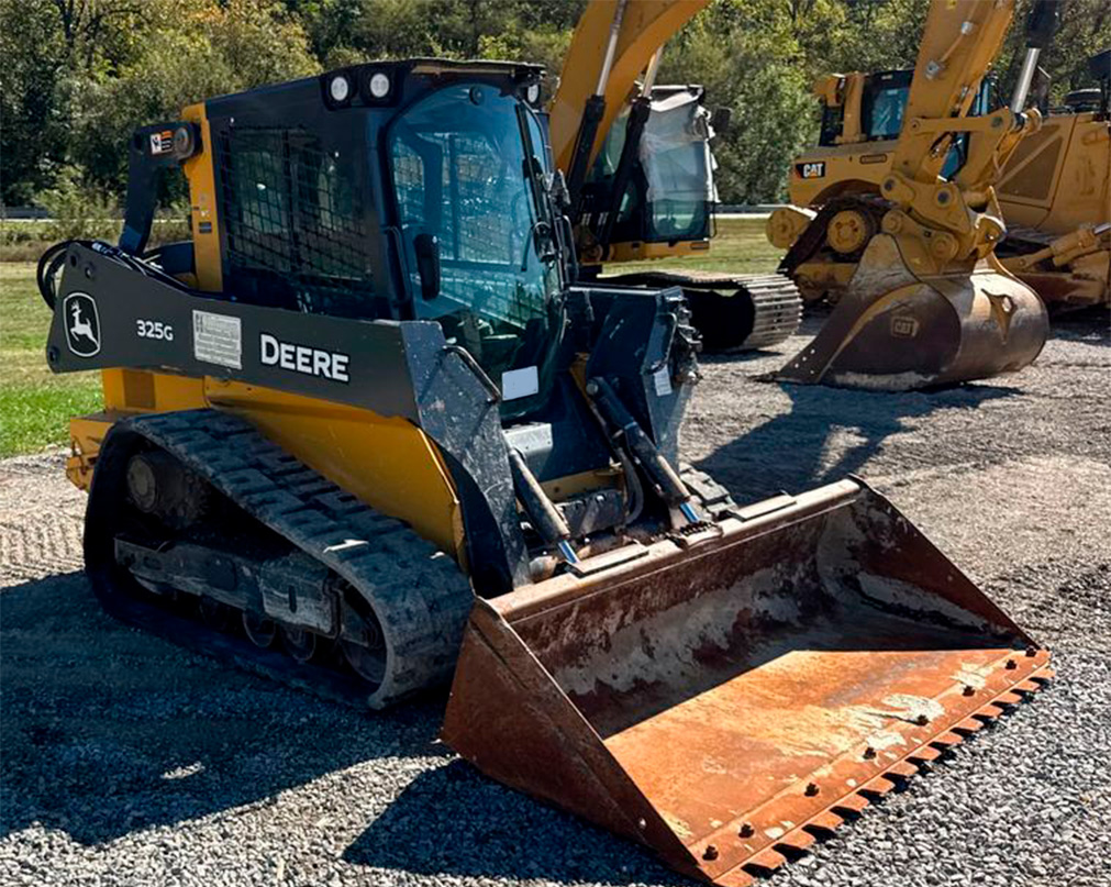 2021 John Deere 325G Skid Steer Loader