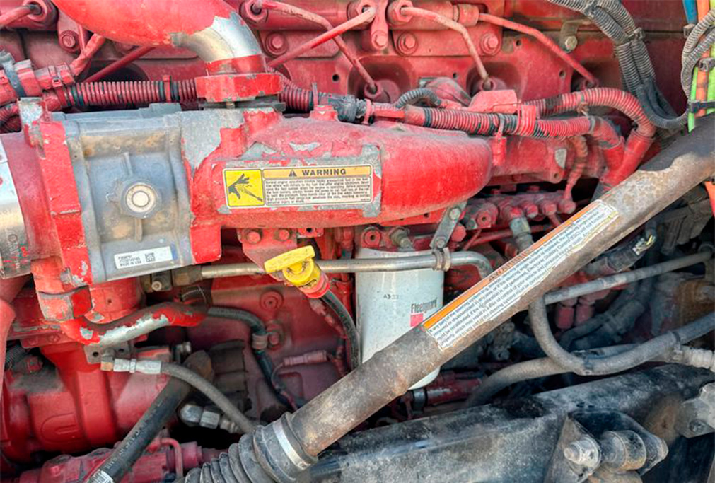 2015 Kenworth T680 Semi Truck