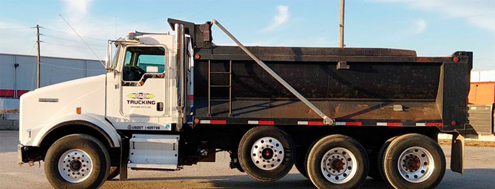 2006 Kenworth T800 Dump Truck