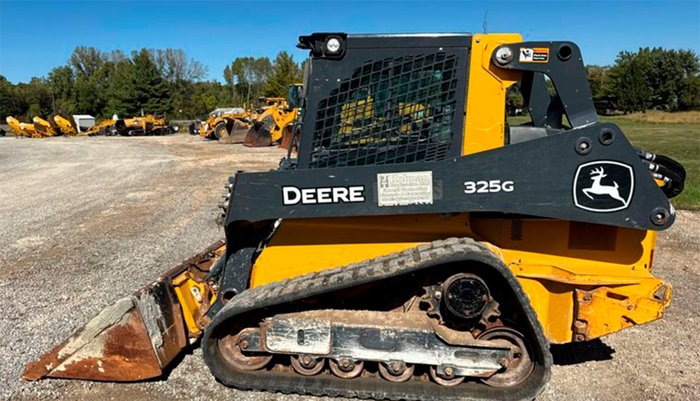 2021 John Deere 325G Skid Steer Loader