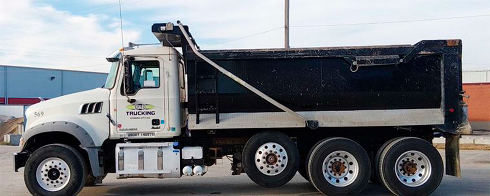 2014 Mack GU713 Dump Truck