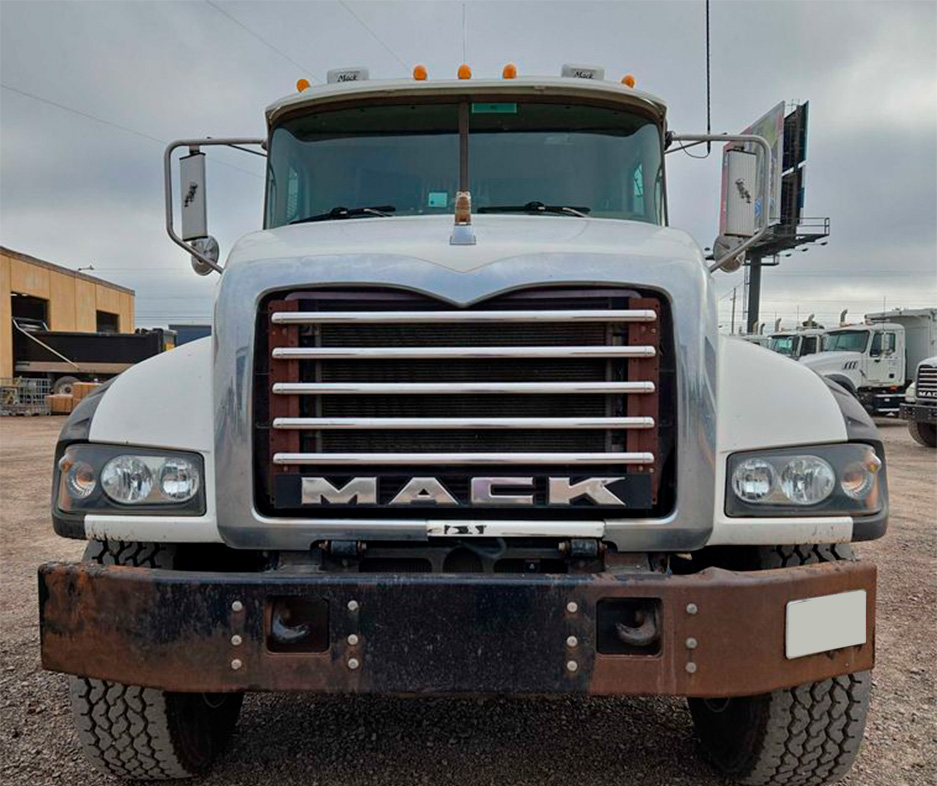 2009 Mack Granite Dump Truck