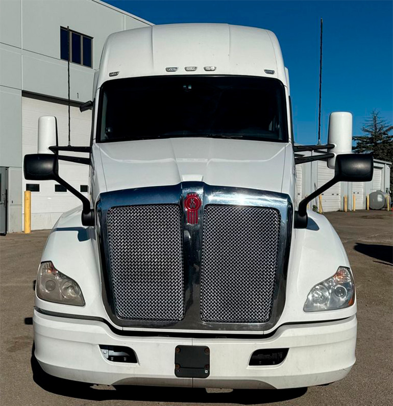 2020 Kenworth T680 Semi Truck