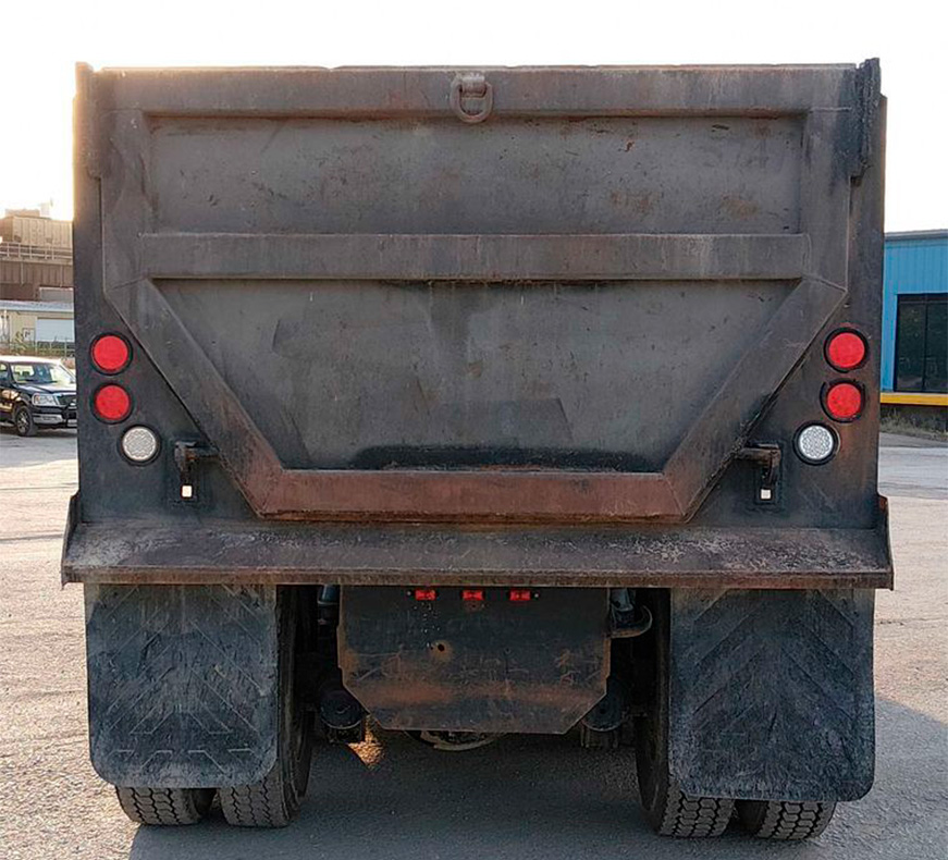 2006 Kenworth T800 Dump Truck