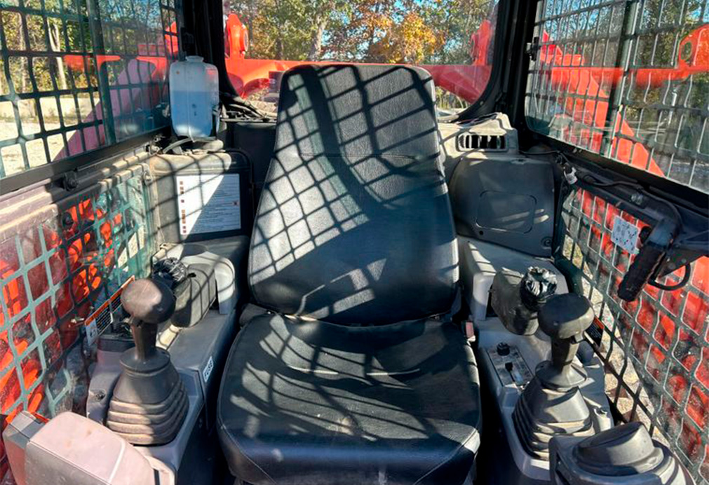 2022 Kubota SVL97-2 Skid Steer Loader