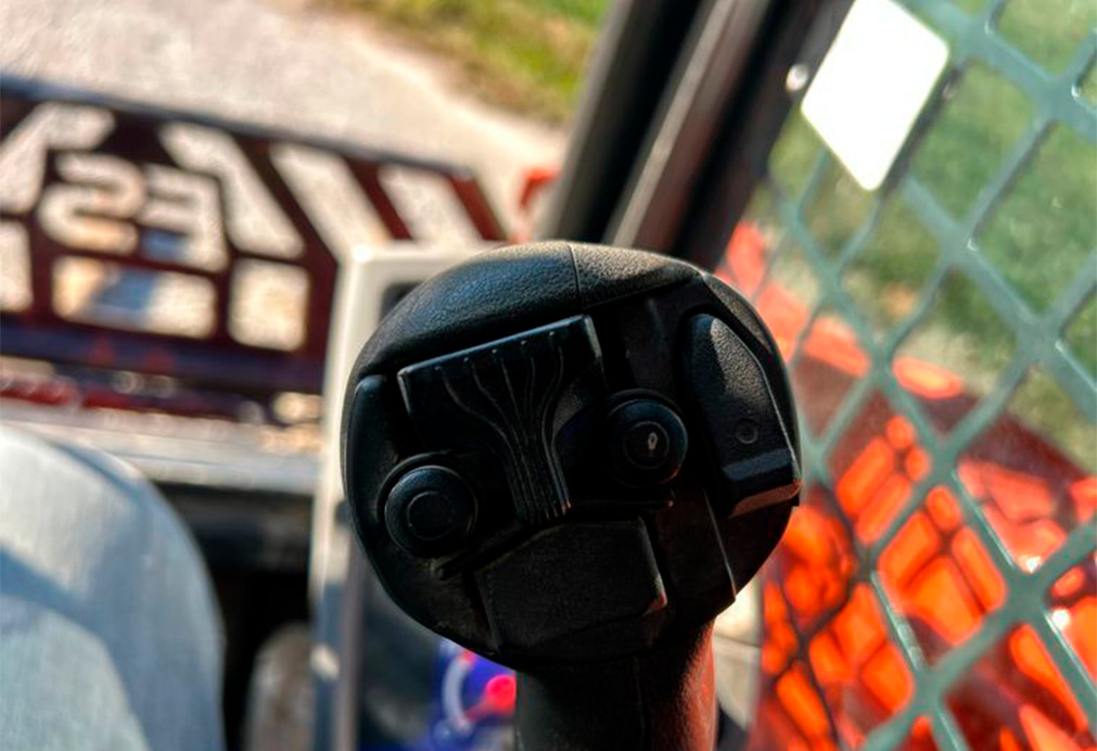 2022 Kubota SVL97-2 Skid Steer Loader