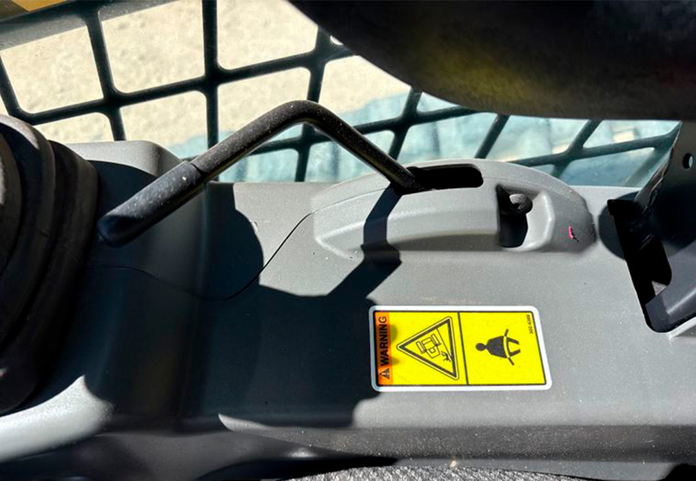 2017 Caterpillar 299D2 XHP Skid Steer Loader