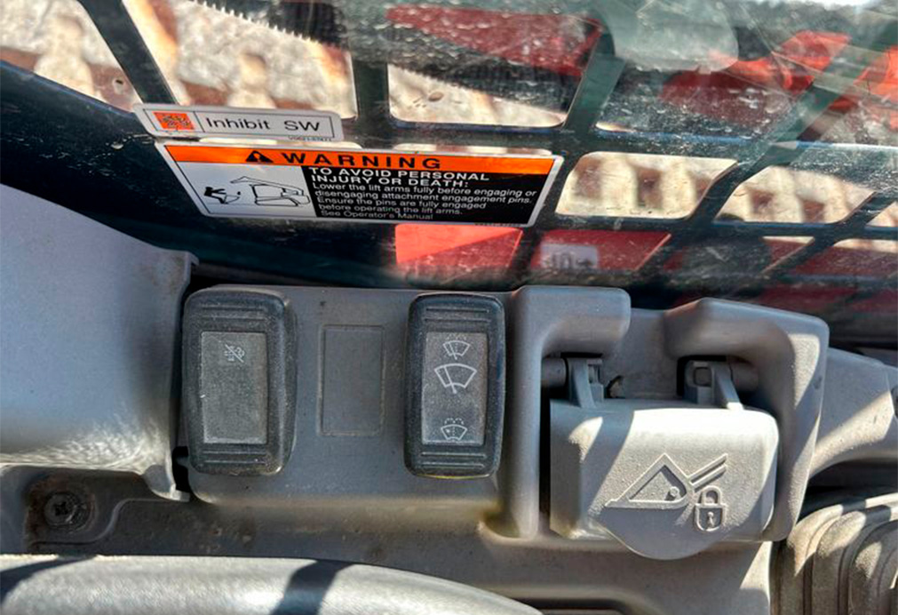 2022 Kubota SVL97-2 Skid Steer Loader