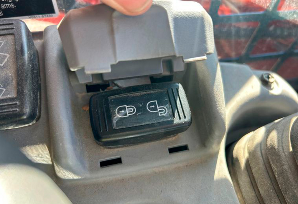 2022 Kubota SVL97-2 Skid Steer Loader