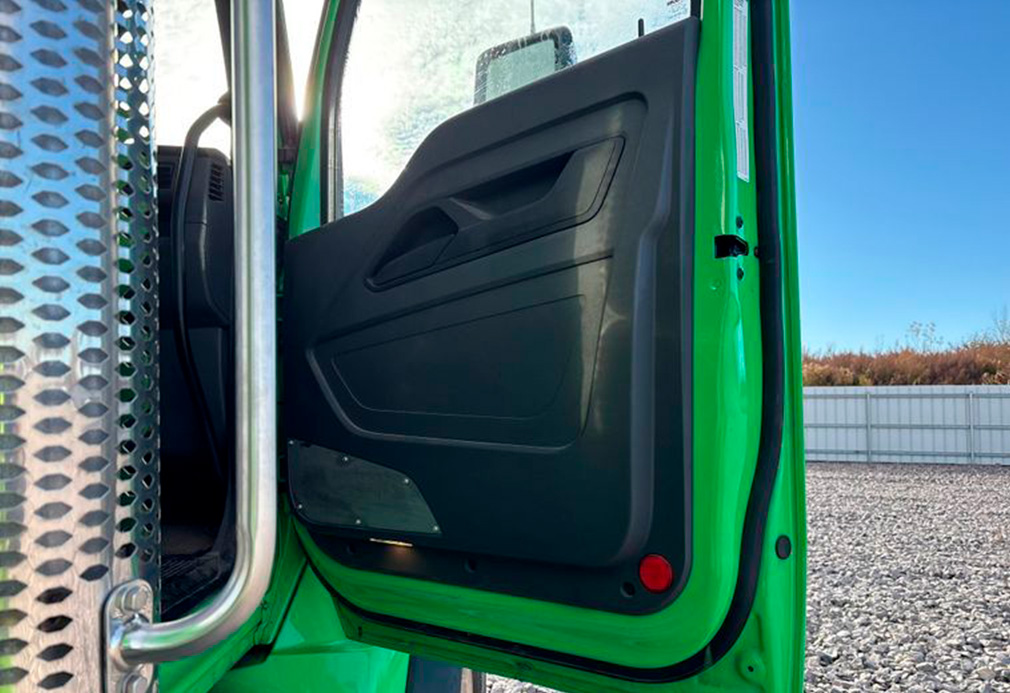 2025 Kenworth T480 Dump Truck